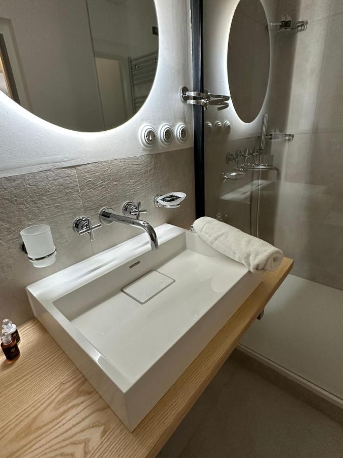 Hotel Kocour Тршебич Екстер'єр фото