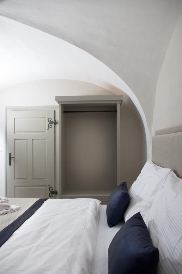 Hotel Kocour Тршебич Екстер'єр фото