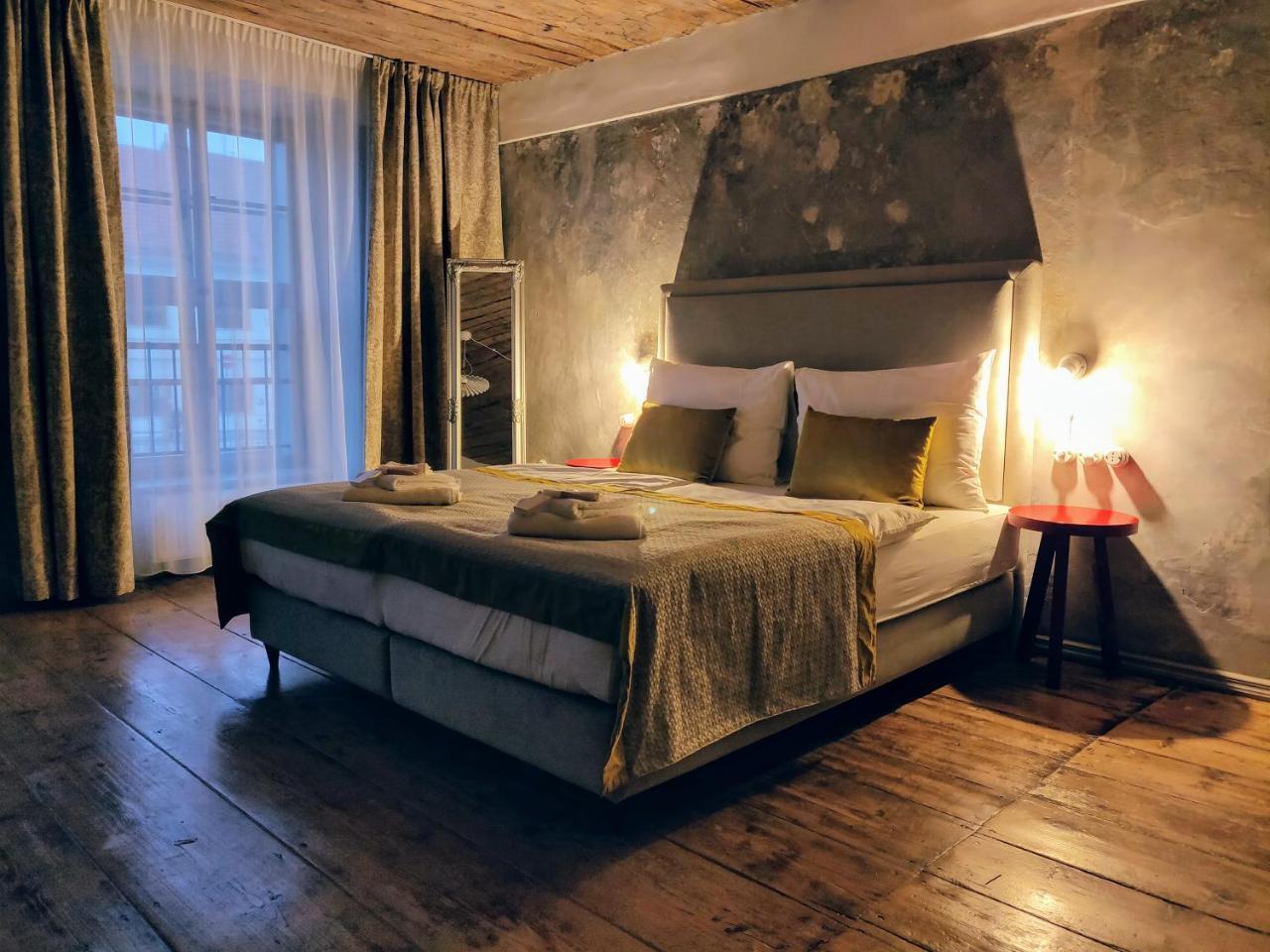 Hotel Kocour Тршебич Екстер'єр фото